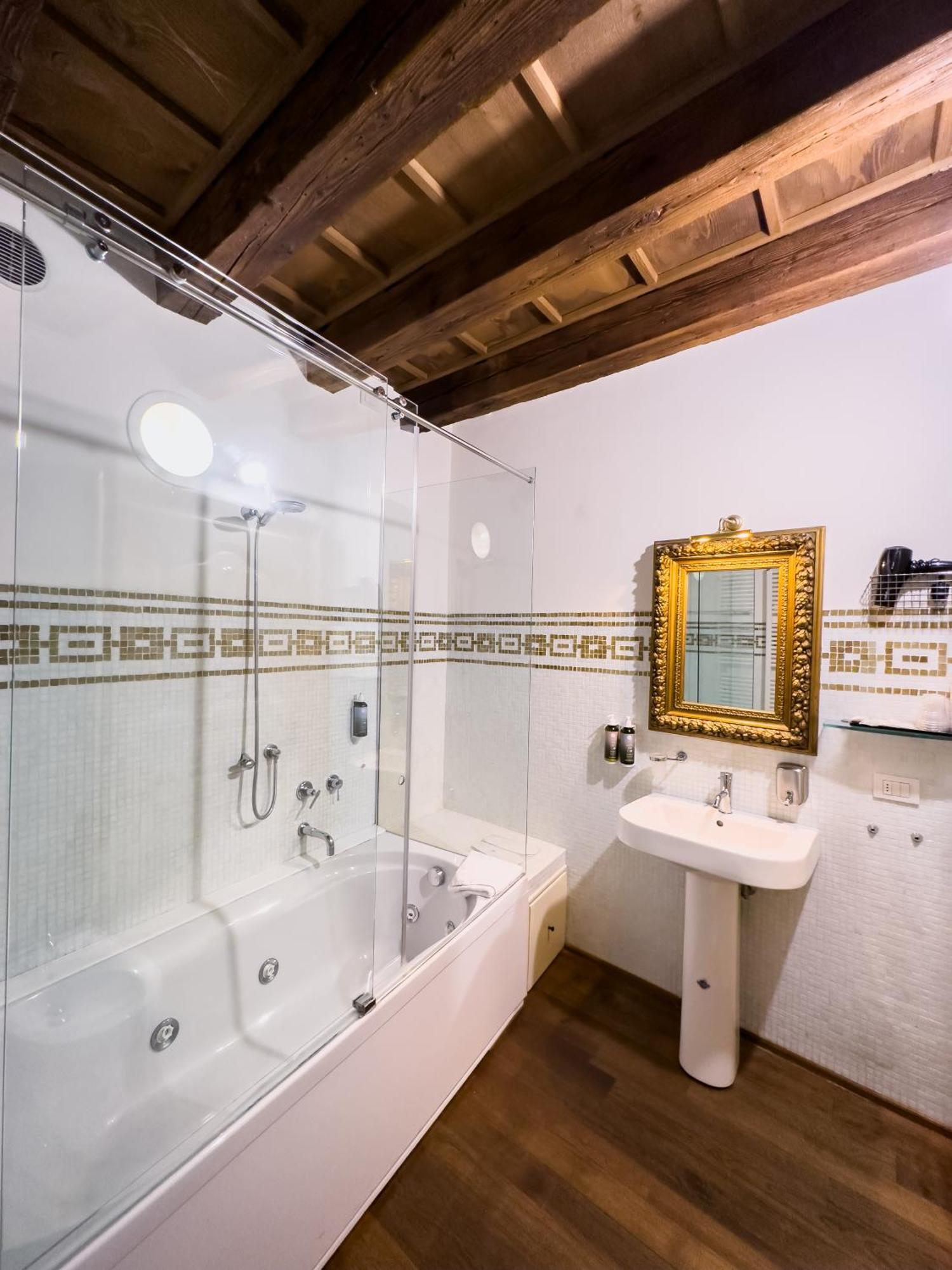 Truly Verona - Delle Erbe Suites 外观 照片